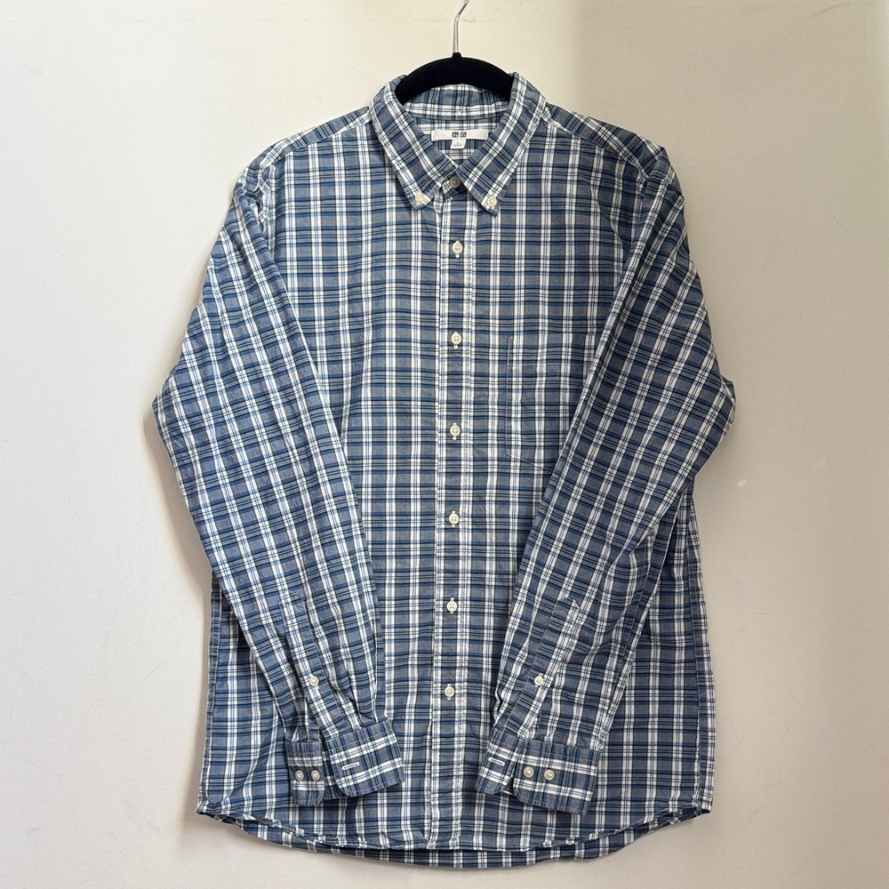 Uniqlo Blue and White Plaid Casual Shirt | Large